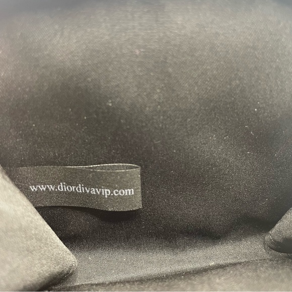 Dior Beauty Diva VIP Black Patent Zip Around Wallet Cardholder - Picture 7 of 9